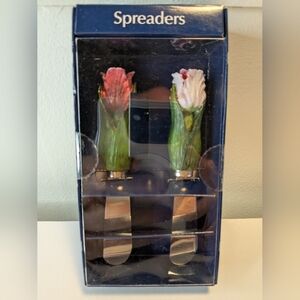NIB IHR Elizabethan Garden Tulip Spreader Set - Set of 2 Stainless Steel